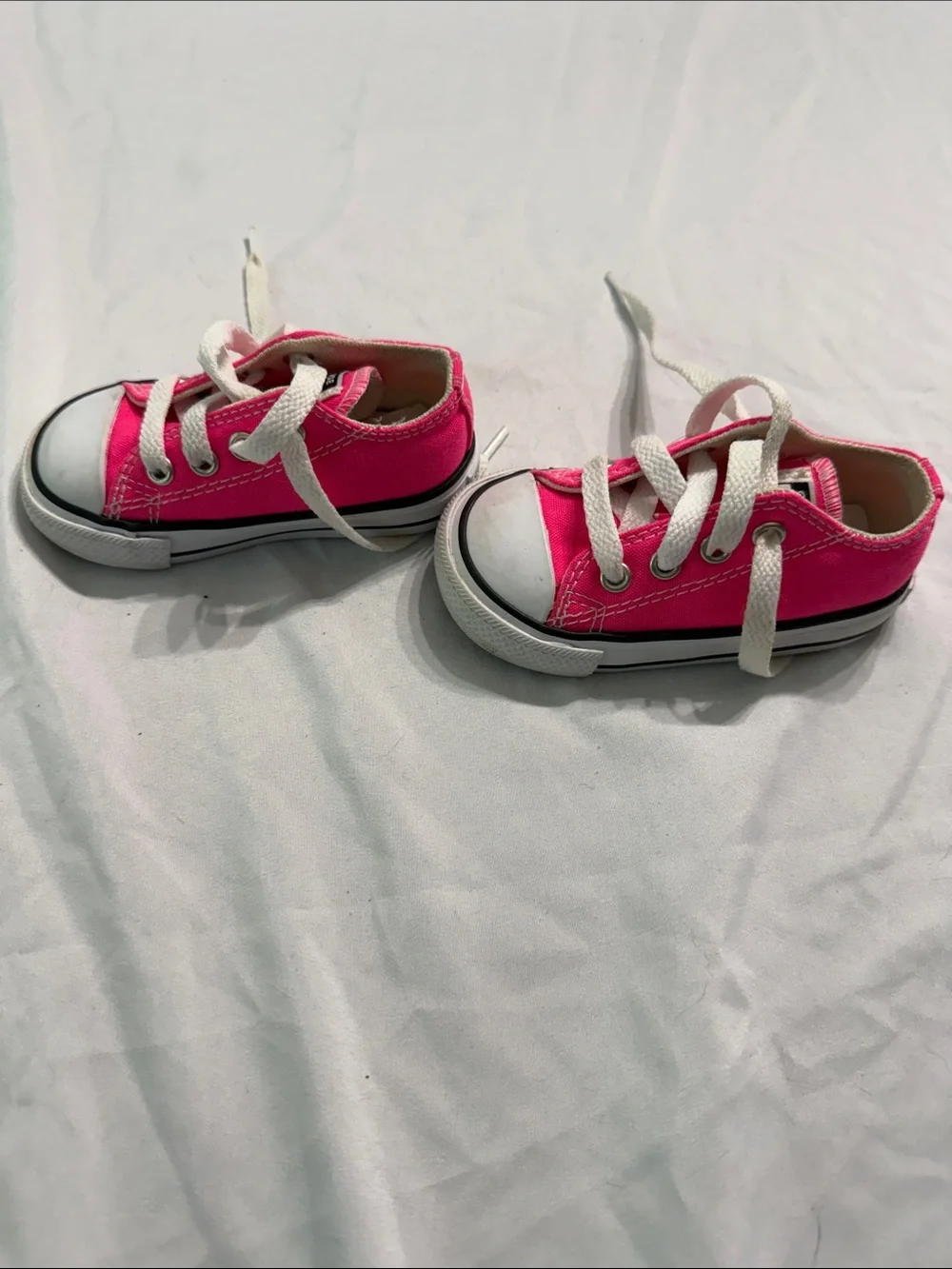 Converse Low-Top Sneakers